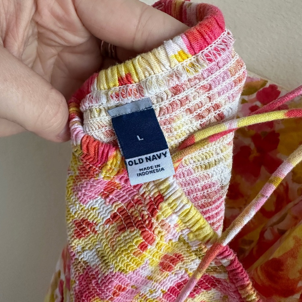 Spaghetti strap women’s pink and yellow sun dress